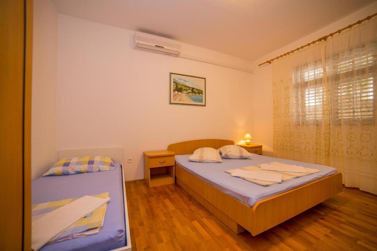 Apartments Emil Lokva Rogoznica Ngoại thất bức ảnh