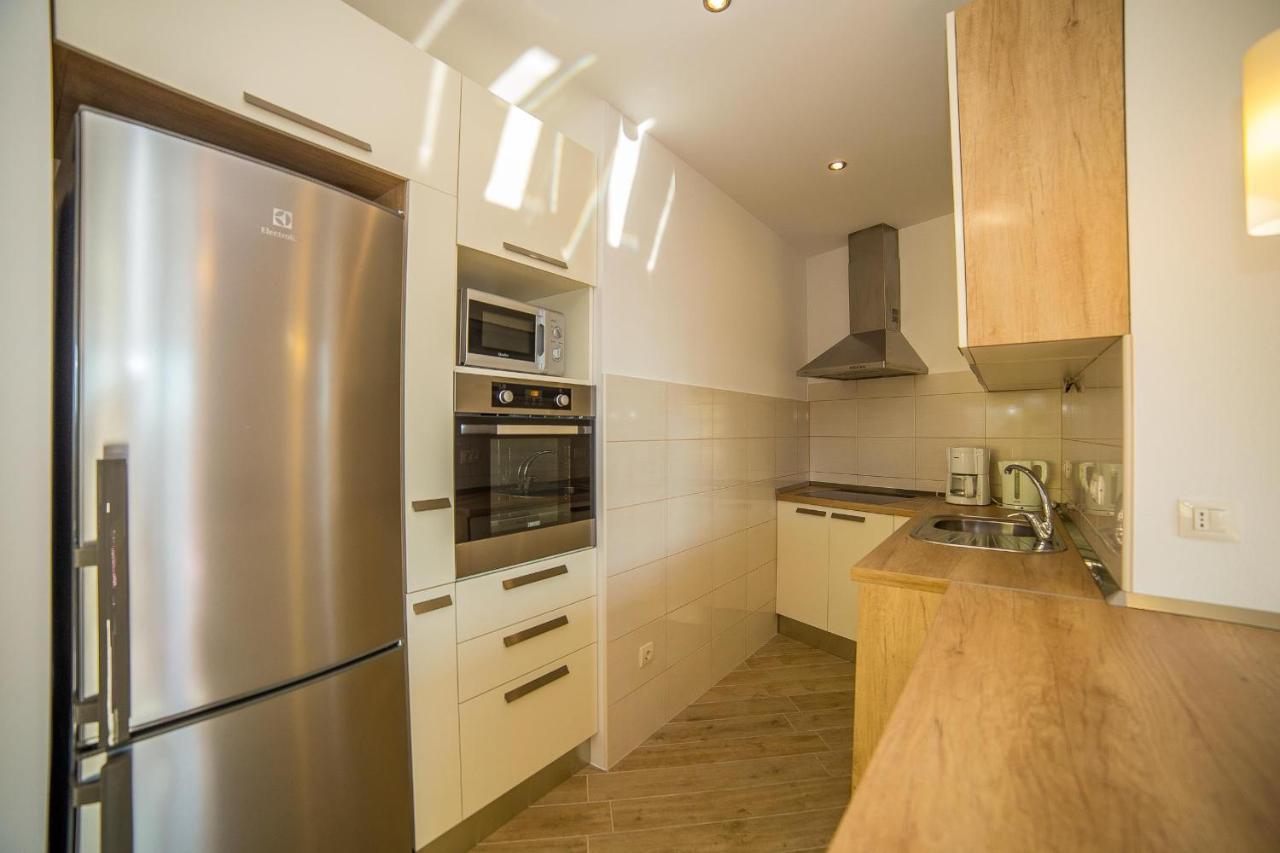 Apartments Emil Lokva Rogoznica Ngoại thất bức ảnh
