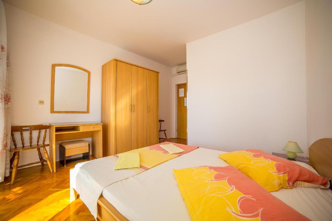 Apartments Emil Lokva Rogoznica Ngoại thất bức ảnh