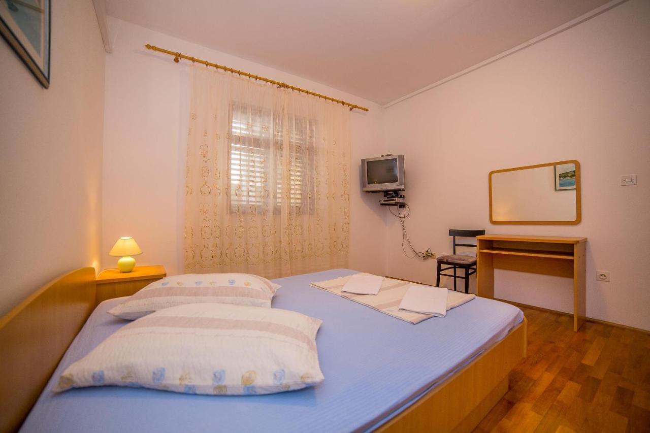 Apartments Emil Lokva Rogoznica Ngoại thất bức ảnh