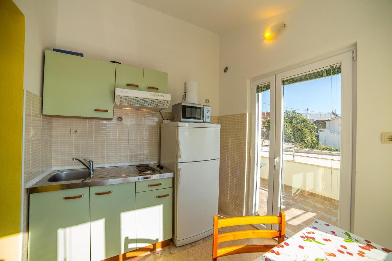 Apartments Emil Lokva Rogoznica Ngoại thất bức ảnh